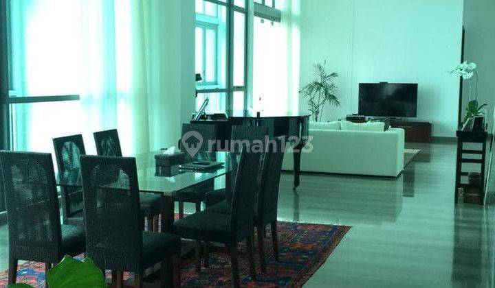 Disewakan Kemang Village Apartemen Tower Bloomington Penthouse Private Lift  5