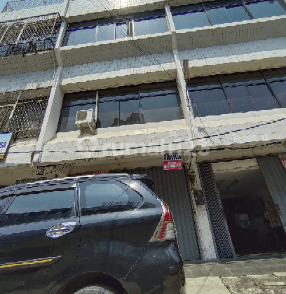 MURAH,,RUKO GANDENG 3LT DIBANTU.UTK KANTOR COCOK SEKALI. 4