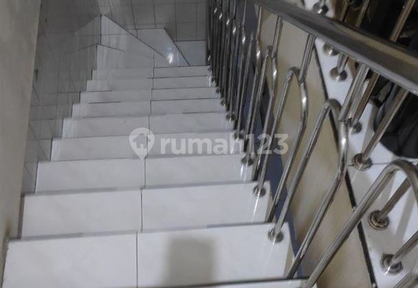 Ruko 4,5 Lantai di Jembatan Lima 5
