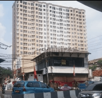 Bangunan 2 1/2 Lantai Cileduk Raya Dekat pasar Cipulir posisi Hoek  Cepat 1