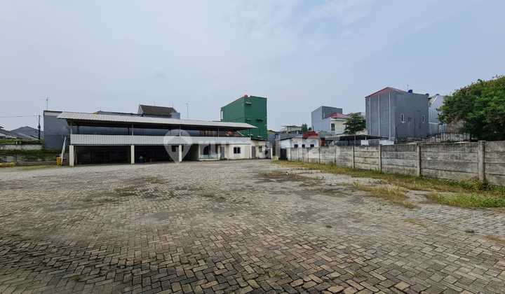 GUDANG DI JALAN RAYA BEKASI BARAT 1