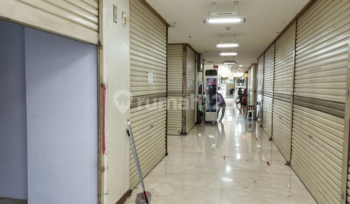 Kios ITC Kuningan di Karet Kuningan, Setiabudi *0006-CHRMAR* 3