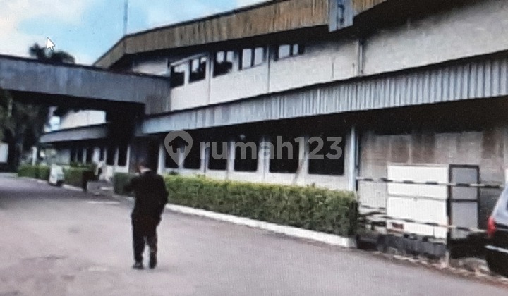 Gudang bekas pabrik di Karawang 1
