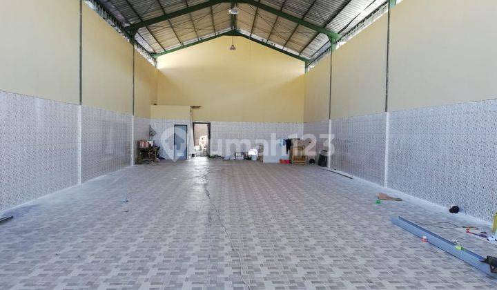 Gudang dan kantor ijin lengkap di jalan utama Denpasar 4