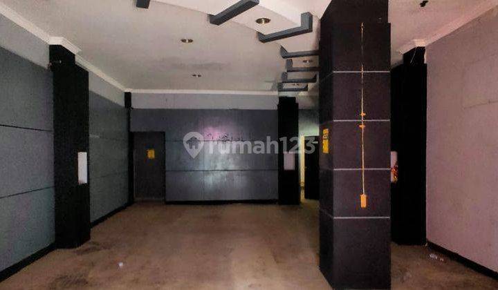 Ruko murah strategis tengah kota di Jalan Dr.Rajiman Serengan Solo 3