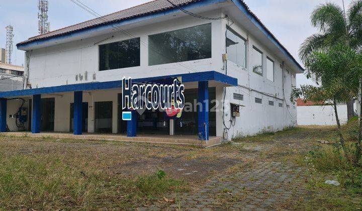 Ruang usaha dan kantor strategis jalan slamet riyadi solo 2