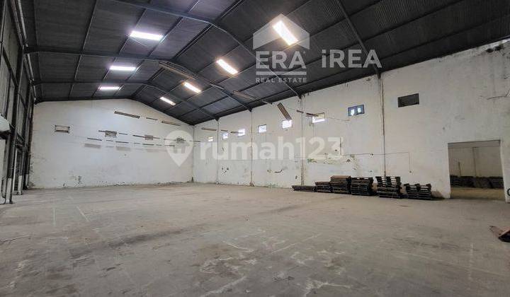 Gudang Strategis Akses Kontainer Jl. Veteran Serengan Solo 6
