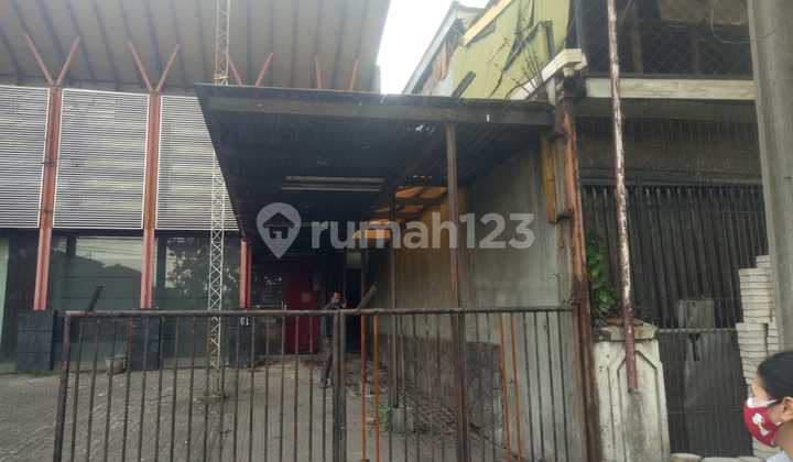 Ruang Usaha di Jl. Pelajar Pejuang 45 4