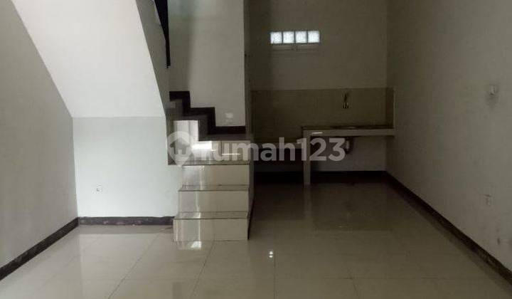 Ruko 2 Lantai di Jl. Cijawura Girang Margasari Margacinta Kecamatan Buah Batu Bandung 8