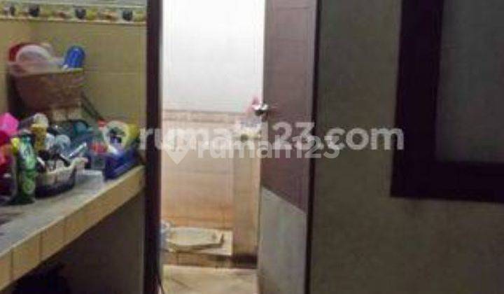 Ruko multifungsi mainroad THI 2 lebar 9m 6