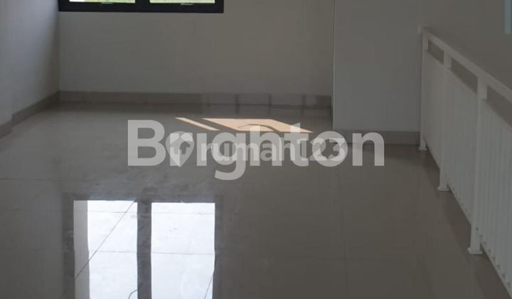 ruko siap pakai di jalan Boulevard 1