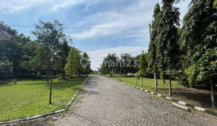 Gudang Di Bojonegoro, Jawa Timur ** 4
