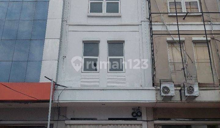 Ruko 3 Lantai Bagus Di Kompleks Ruko Mutiara Gama Gayamsari 7