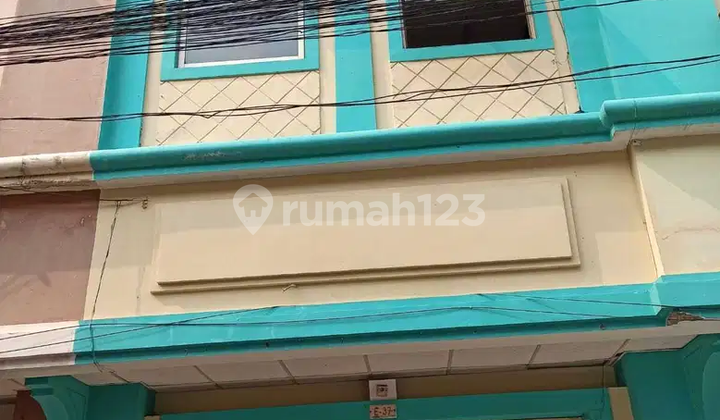 Ruko / Kantor di Golden Madrid BSD - 2,5 Lantai 2