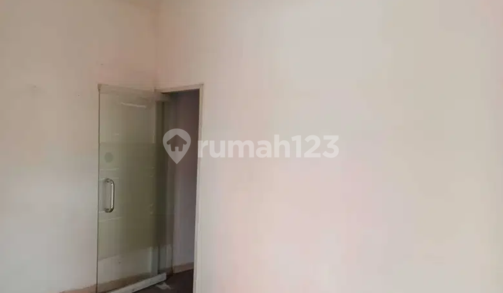 Ruko / Kantor di Golden Madrid BSD - 2,5 Lantai 5