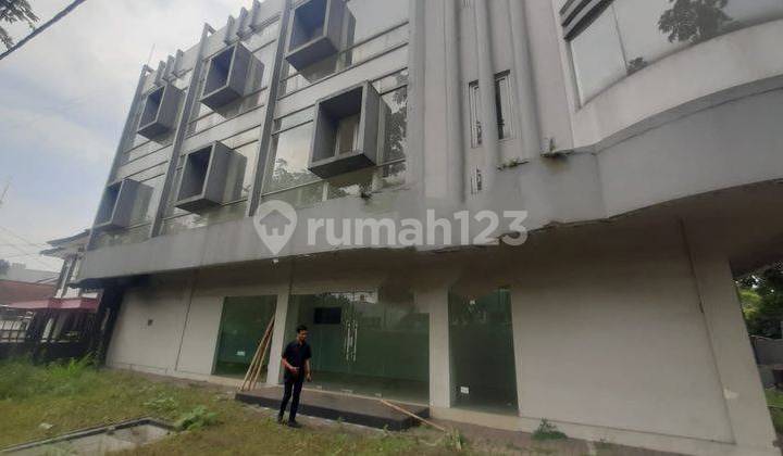 Perkantoran Strategis di Jl. Buah Batu, Bandung 3