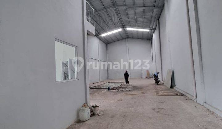 Disewakan gudang dipegadungan kalideres jakarta barat 2