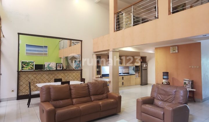 Rumah Furnish siap huni rapi di Muara Karang blok 8 5