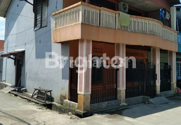 RUMAH HOOK BISA UNTUK TEMPAT USAHA 1
