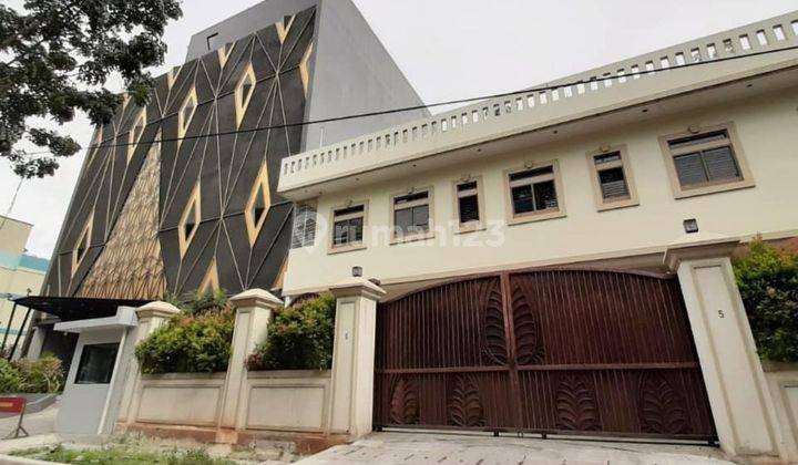 Rumah Mewah Kawasan CBD Jakarta Pusat 4
