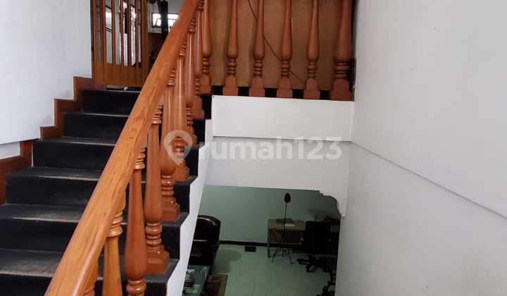 Rumah Mewah Dijual Dkt Tugu Jogja.NEGO SAMPAI DEAL  !! 6