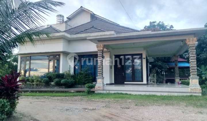 Rumah 2 lantai beserta isi di sambaliung berau kaltim 1
