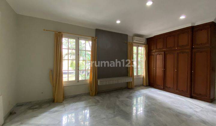 BEAUTIFUL HOUSE AT KUNINGAN AREA 4