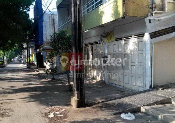 Di Rumah Di Jln Mt.haryono Semarang 301 9
