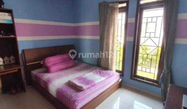 Rumah  2 lantai full furnish di Taman Cipto 2