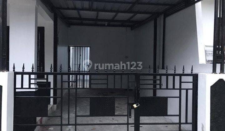 RUMAH SECOND CANTIK MURAH DI MAGUWOHARJO 3