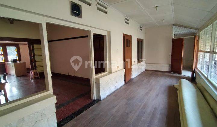 Disewakan Rumah Nyaman Cocok Untuk Tinggal Dan Usaha Di Sayap Riau Bandung 2