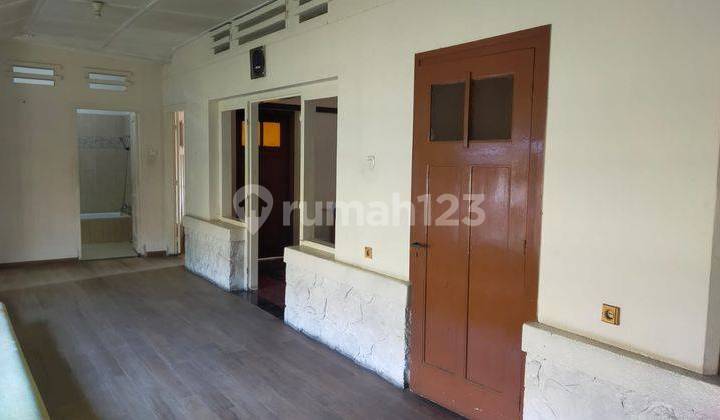 Disewakan Rumah Nyaman Cocok Untuk Tinggal Dan Usaha Di Sayap Riau Bandung 4