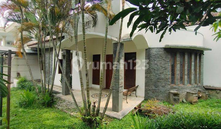 Dijual Rumah Luxury Cantik di Setra Indah Bandung 8