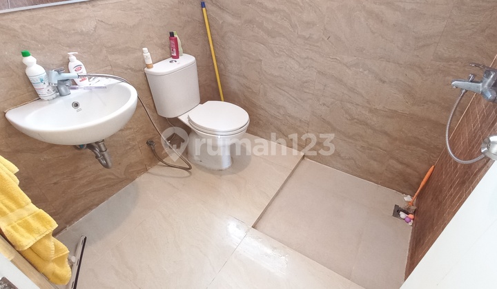 Rumah cluster Bradfield Royal Tajur Bogor (RN) 7