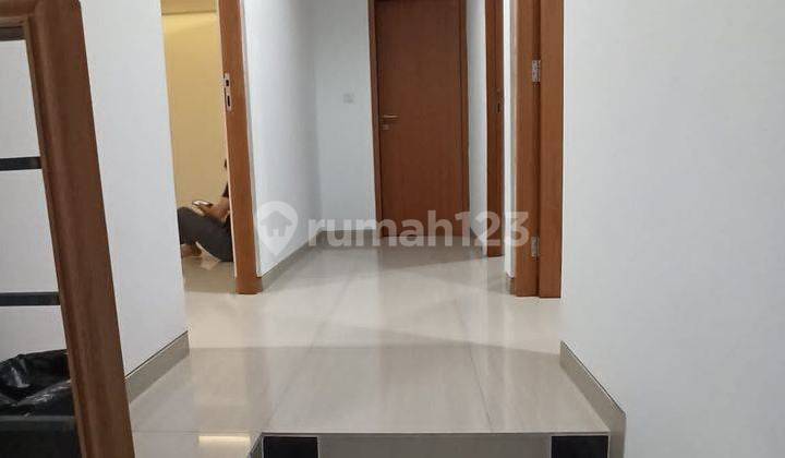 Disewakan Rumah Cantik Strategis di Djunjunan Residence Bandung 7