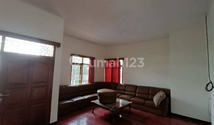 Disewakan Rumah Pusat Kota di Sayap Paskal Bandung 6