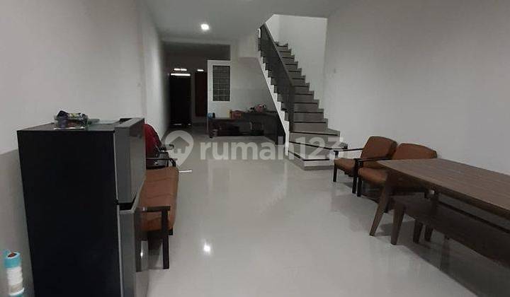 Cakep Nian Rumah Tengah Kota Ini. Lokasi Di Leuwisari Sayap Bkr Dan Soekarno Hatta 7
