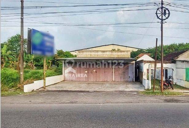 Rumah Ruang Usaha Murah di Karanganyar Dekat Exit Toll 5