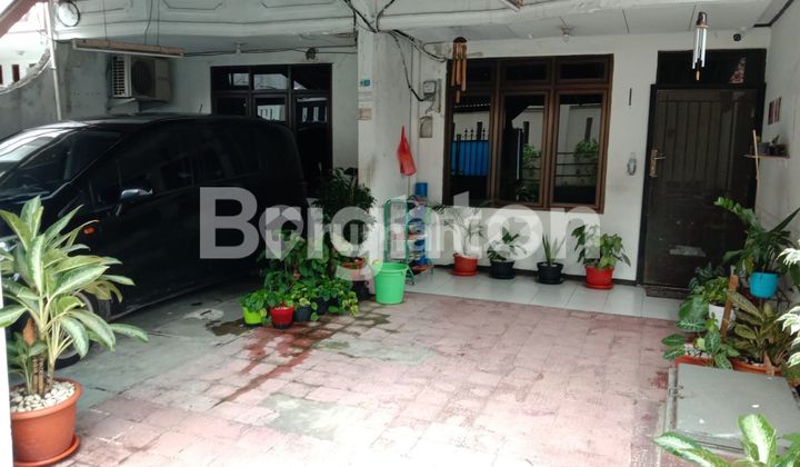 RUMAH DI JL KESELAMATAN EX KOST TANPA RIBET + SEMI FURNISH 5
