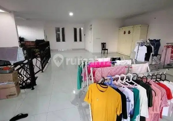 ANA*RUMAH BAGUS 10X21.5M² FURNISHED DI KOMPLEK ARWANA JEMBATAN DUA 4