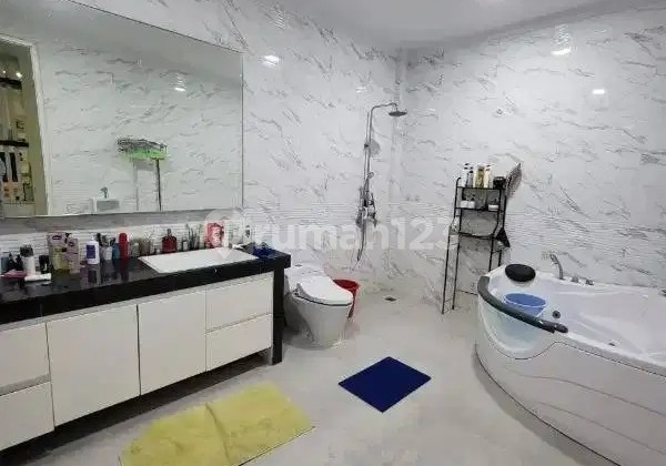 ANA*RUMAH BAGUS 10X21.5M² FURNISHED DI KOMPLEK ARWANA JEMBATAN DUA 5