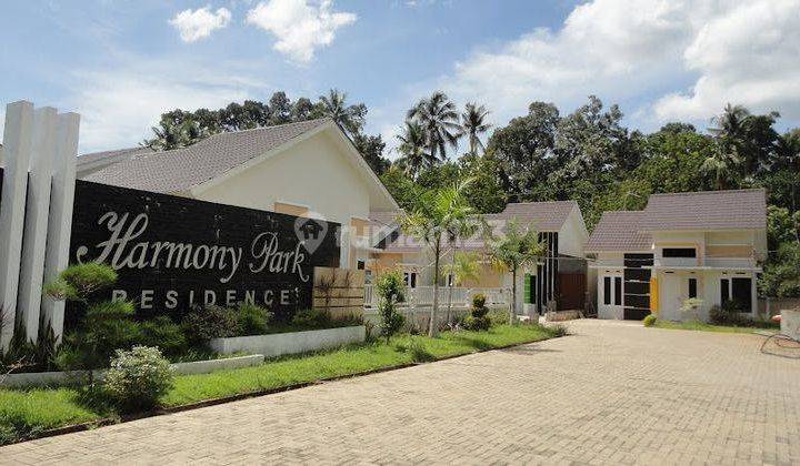 Rumah di Jl. Karya, Komplek Harmony Park 2
