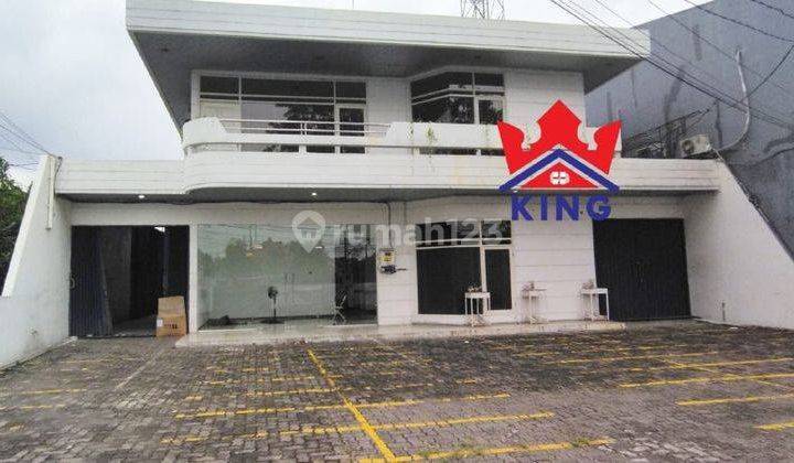 Rumah 2 Lantai SHM di Dr Cipto, Semarang