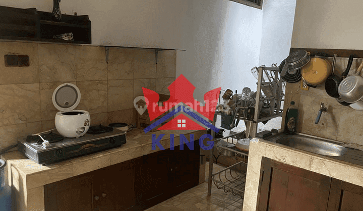 Rumah 2 Lantai Bagus Furnished SHM di Gunung Agung, Semarang