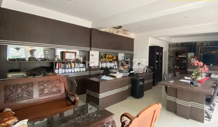 Di  Rumah di Jl. R. Sukamto (Komp. Permata Griya) Kel. 8 Ilir Kec. Ilir Timur II 4