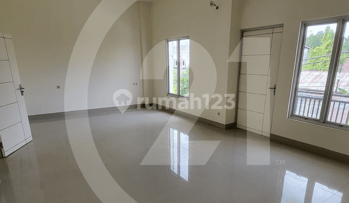 Rumah 2 Tingkat Siap Huni di Jalan Sungai Raya Dalam 9