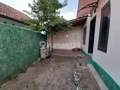 DI  RUMAH SIAP HUNI DI CARGO DENPASAR 9