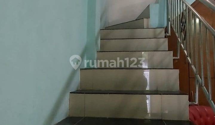 Rumah Bagus Dan Strategis Di Matraman Jakarta Timur R1577 3