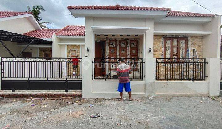 Rumah Dijual Baru Cantik Jogja Selangkah ke jalan Raya Kadisola Purwomartani Kalasan Yogyakarta  1