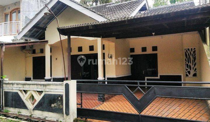 Rumah di Dalam Perumahan Dekat Kota di Gamping Sleman Yogyakarta Bagus 4